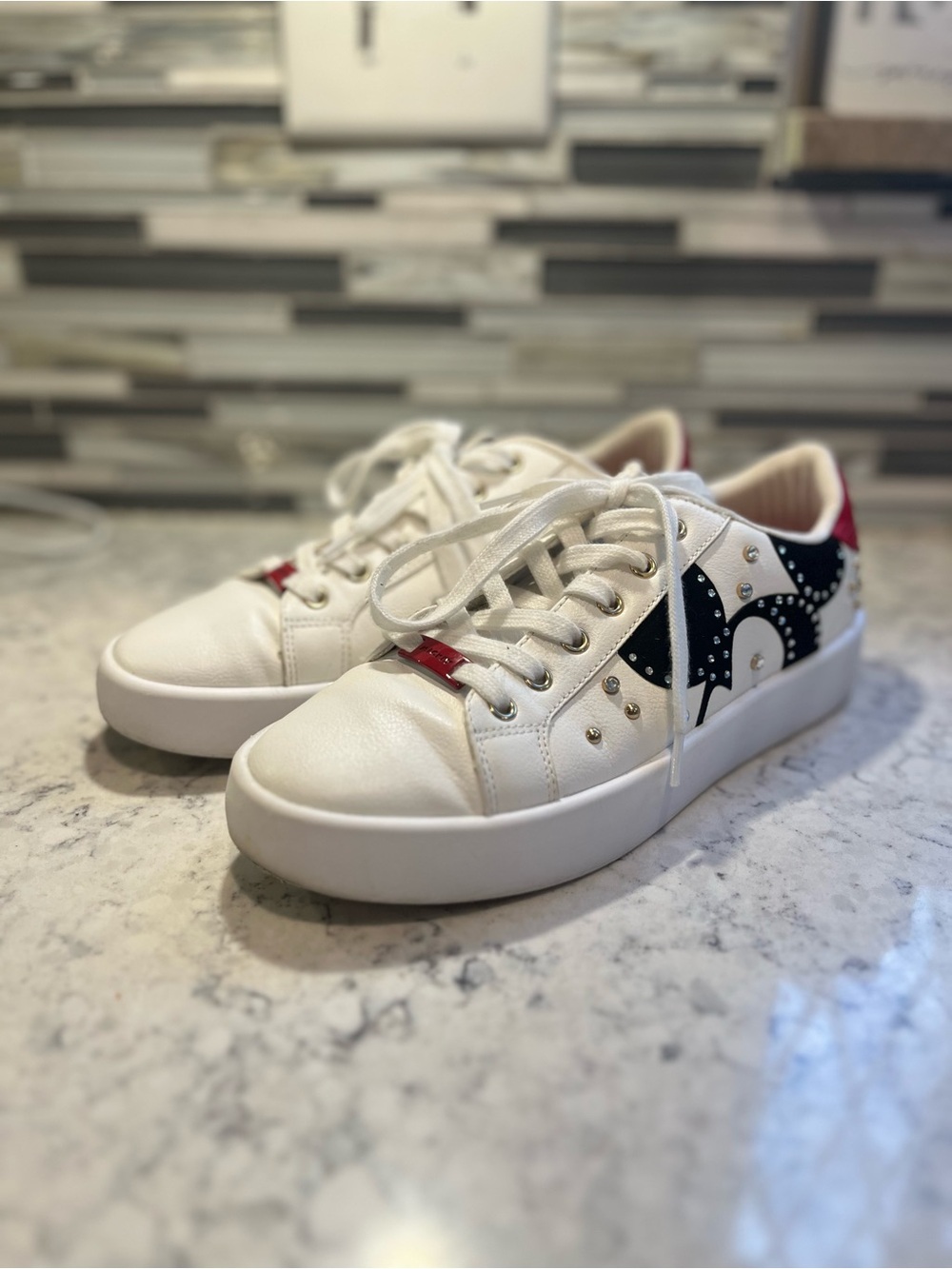 Disney X Aldo Party Mickey Sneaker Lunar New Year Collection White Size 7 1/2 - Picture 7 of 16